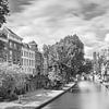 Maisons le long du Oude Gracht avec vue sur le Dom d'Utrecht sur Michel Geluk
