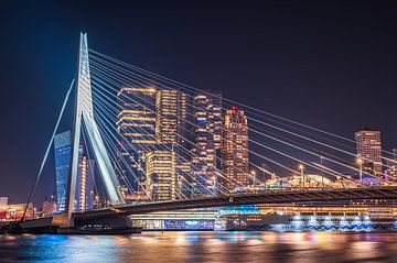 Erasmusbrug in Rotterdam van Henko Reuvekamp