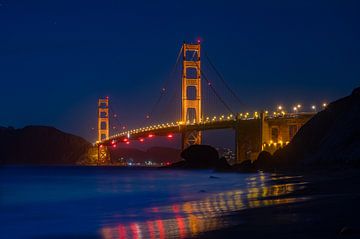 Golden Gate Bridge San Francisco in der Dunkelheit von Sebastian Jansen