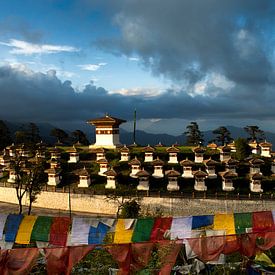 Bhutan Dochula Chorten von Paul Piebinga