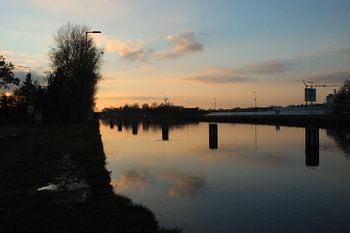 Le canal Sereen au crépuscule