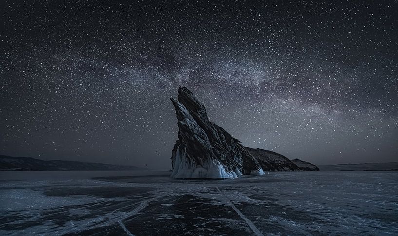 Under the stars by Wim Denijs