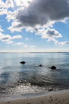 Lobbe natural beach, Mönchgut peninsula on the island of Rügen by GH Foto & Artdesign