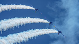 Vorführung des Teams „Patrouille Tranchant“. von Jaap van den Berg