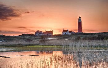 Sonnenuntergang Leuchtturm von Texel.