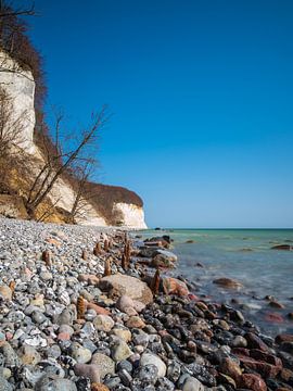 Krijtrotsen aan de kust van de Oostzee op het eiland Rügen van Rico Ködder