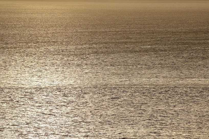 Sea during sunset by Karsten van Dam