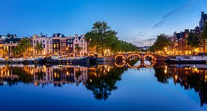 Avond aan de amstel, Amsterdam (3) van Adelheid Smitt