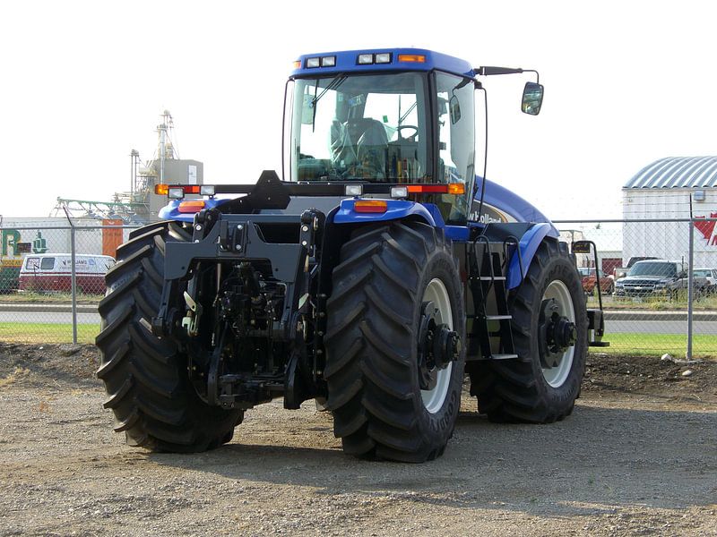 New Holland TJ430 Canada by Veluws