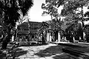 Mystische Ruinen von Banteay in Schwarz-Weiß
