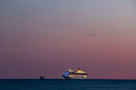 Bateau de croisière dans la baie de Lerici, Italie