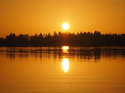 Enveloppée d'or, la première