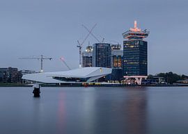 Eye Film Museum und Amsterdamer Turm von Enrico Veneziano