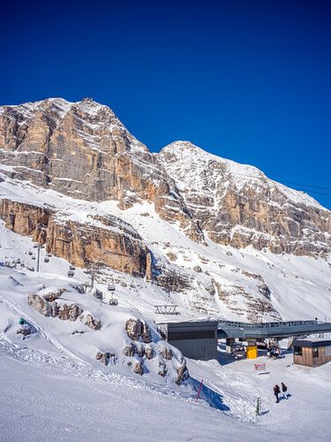 Cortina d'Ampezzo - Remonte-pente dans le domaine skiable de Tofana