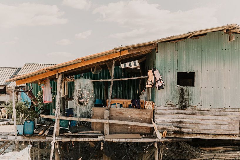 Village de pêcheurs sur une île de Thaïlande par Moniek Kuipers