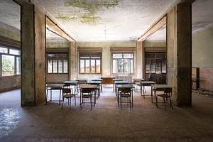 Verlassenes Klassenzimmer.