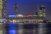 Kreuzfahrtschiff in der blauen Stunde von Frans Blok Miniaturansicht