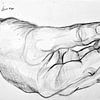 Tekening van een hand in zwart wit. van Therese Brals
