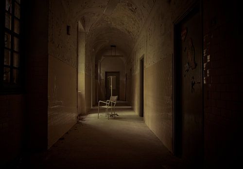 Chair in hallway of psychiatric facility