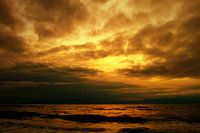 Oranje wolken