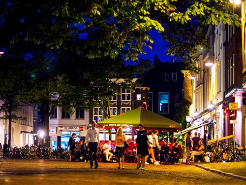 Avond Stadhuisplein Utrecht.