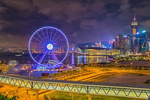 Hong Kong de nuit - Skyline et roue d'observation - 1 sur Tux Photography