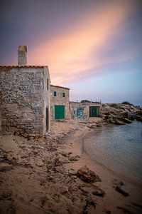 Fischerhütten auf Mallorca am Abend