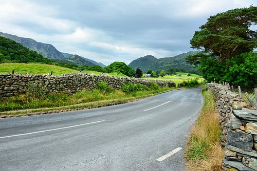 Landstraße im Borrowdale