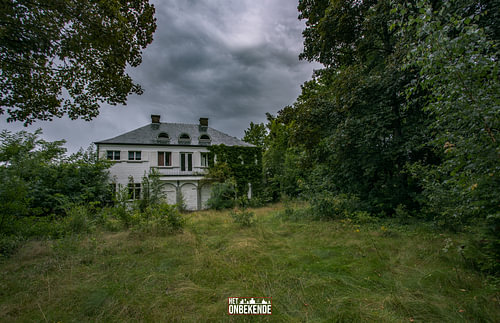 Grote villa Vaiken.