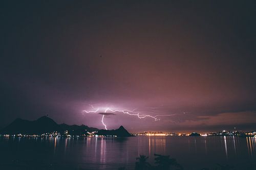 lightning in rio by Stephan de Haas