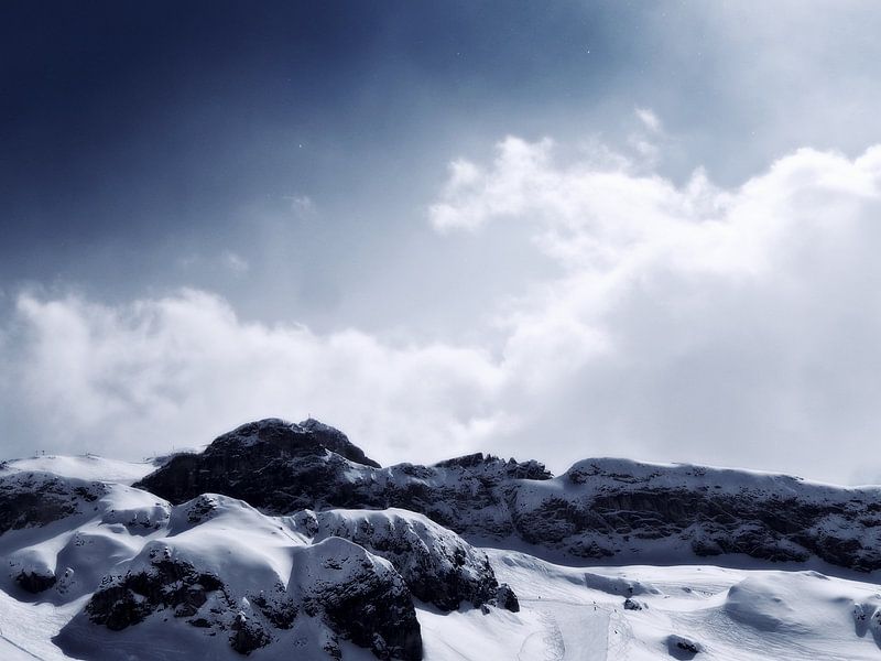 The magic of snow (4) van Christoph Van Daele