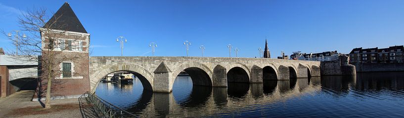 Pont St.Servaas à Maastricht par John Kerkhofs