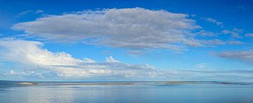 View on the Wadden island Vlieland from the North point of Texel by Sjoerd van der Wal Photography