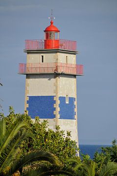 Rood wit blauwe vuurtoren van Anneke Wever