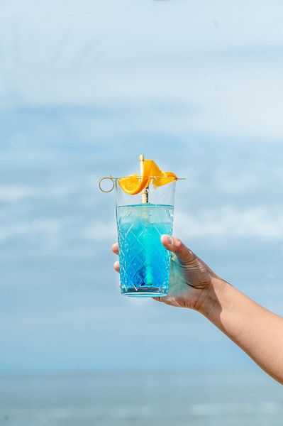 Cocktail with sea view by Jorie van Tienhoven JoorKitchen