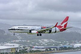 Qantas Boeing 737-800 (VH-XZJ bij Wellington Airport. van Jaap van den Berg