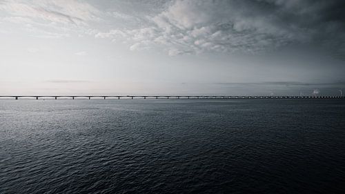 De Zeelandbrug in een ander daglicht van Nike Liscaljet