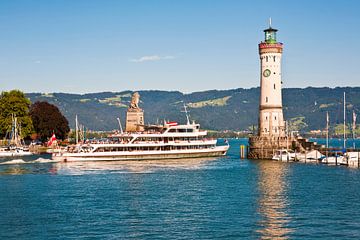 Haven in Lindau aan het Bodenmeer van Werner Dieterich