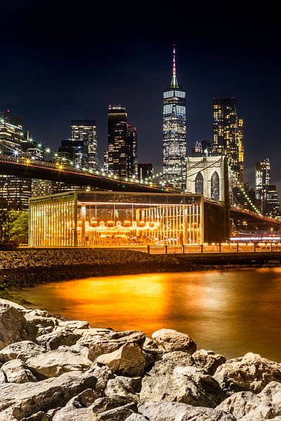 Picturesque Manhattan Impression from Brooklyn by Melanie Viola