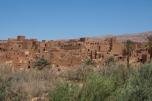 Das Dorf Lemen bei Ouarzazate in Marokko von Patricia Hofmeester