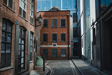 Contrastrijke straat London van Erwin van Kester