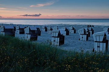 Strandromantiek in de avond in Boltenhagen van Momentaufnahme | Marius Ahlers
