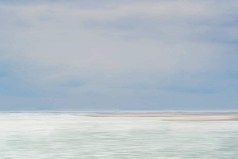 The Sea by Hennie Zeij