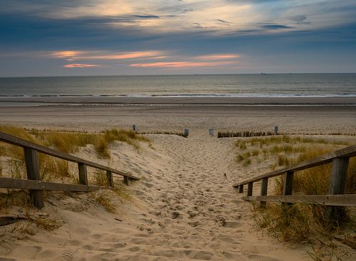 Zicht op het noordzee strand