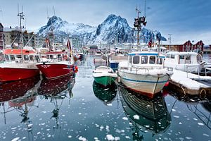 Boote im Hafen von Svolvaer