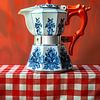 Percolateur rétro bleu et blanc – L'art du café italien sur Marianne Ottemann - OTTI