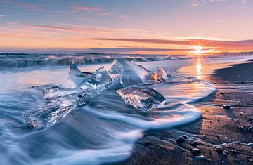 Rustige momenten aan de IJslandse kust van fernlichtsicht