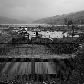 Le bord du lac de Pokhara sur Merijn Geurts