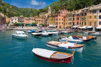 Boote im Hafen des malerischen Portofino
