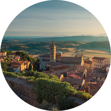 Massa Marittima uitzicht vanaf het fort. Toscane, Italië van Stefano Orazzini